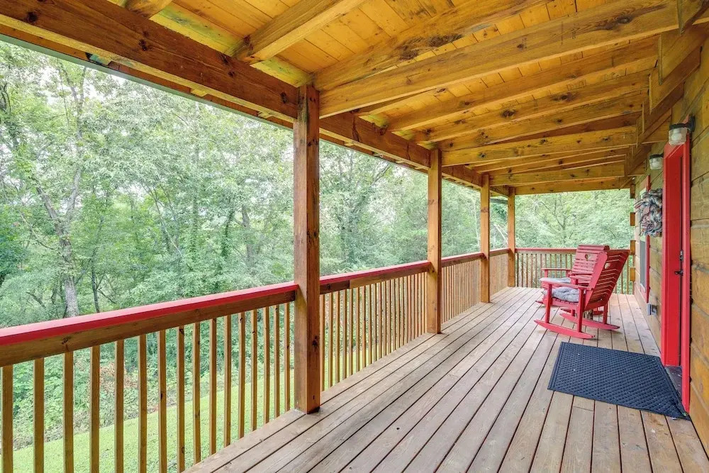Sevierville Log Cabin W/ Hot Tub Near Dollywood!