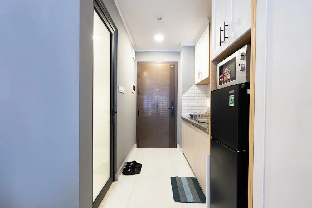 Soho Residence and Apartments by Acacia Living - City Center District 1 - Near Bui Vien