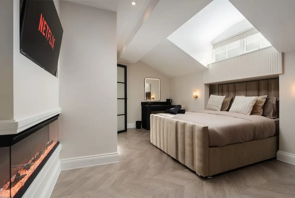 Bold St Aparthotel Book Individually or Book 8