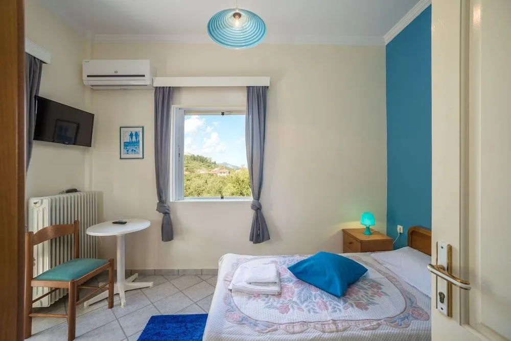 Zante 5 bedroom Villa with private pool and basketball court