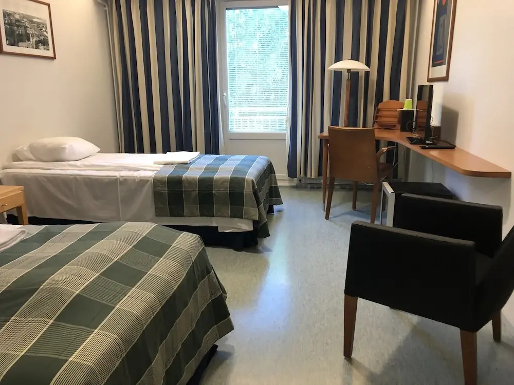 West Side Hotel