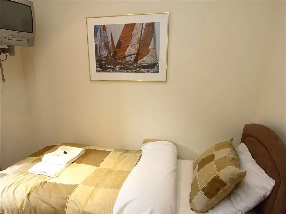 The Gatwick Grove Guest House