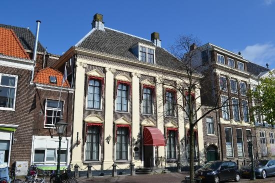 De Doelen