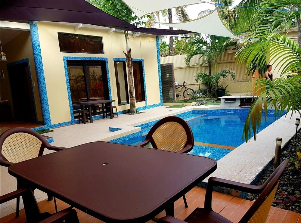 Siargao Oasis Suites