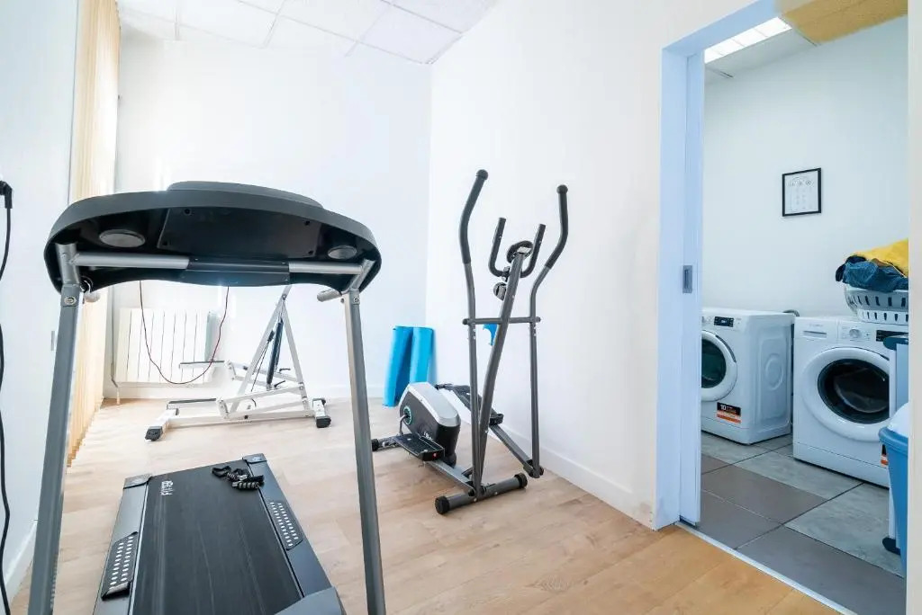 Duplex Lafargue 80m² avec espace de Coliving Salle de sport/Baby-foot/Xbox One