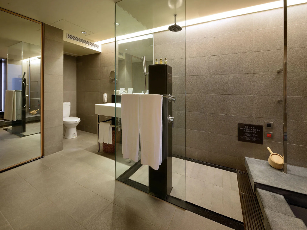 Freshfields Hotel