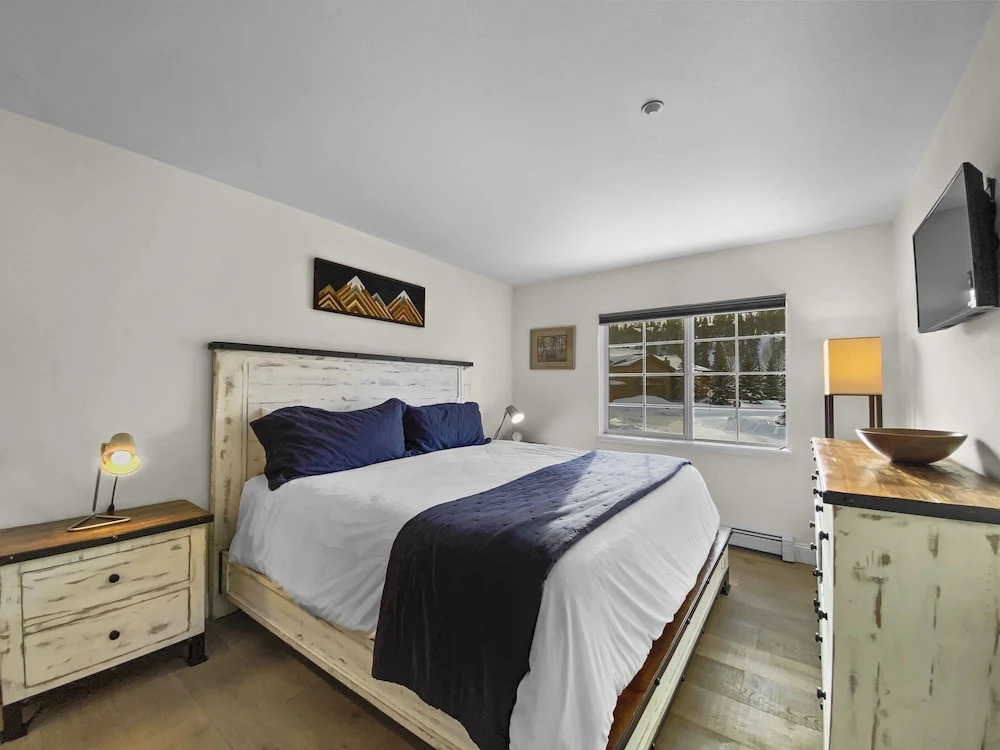 Swans Nest Villa 1601 Condo