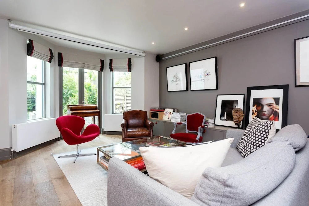 Notting Hill Oasis