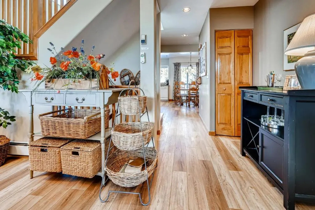 Two-Bedroom Townhome 103F at The Pointe