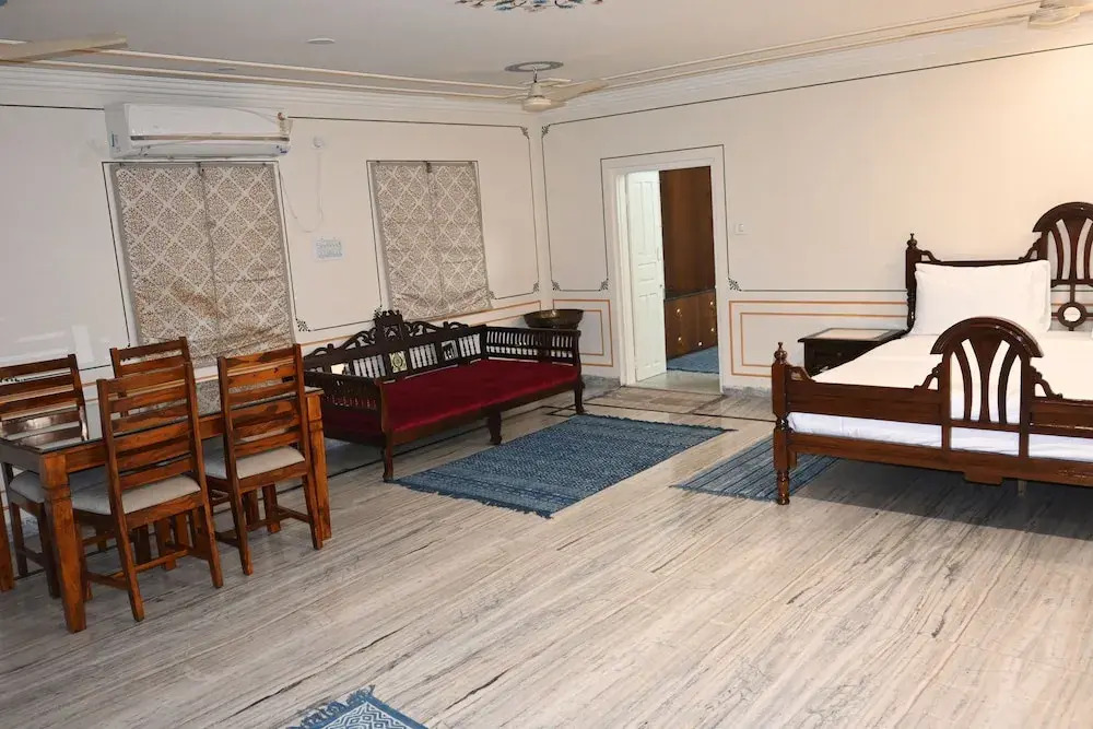 Raghunath Haveli - A Boutique Homestay