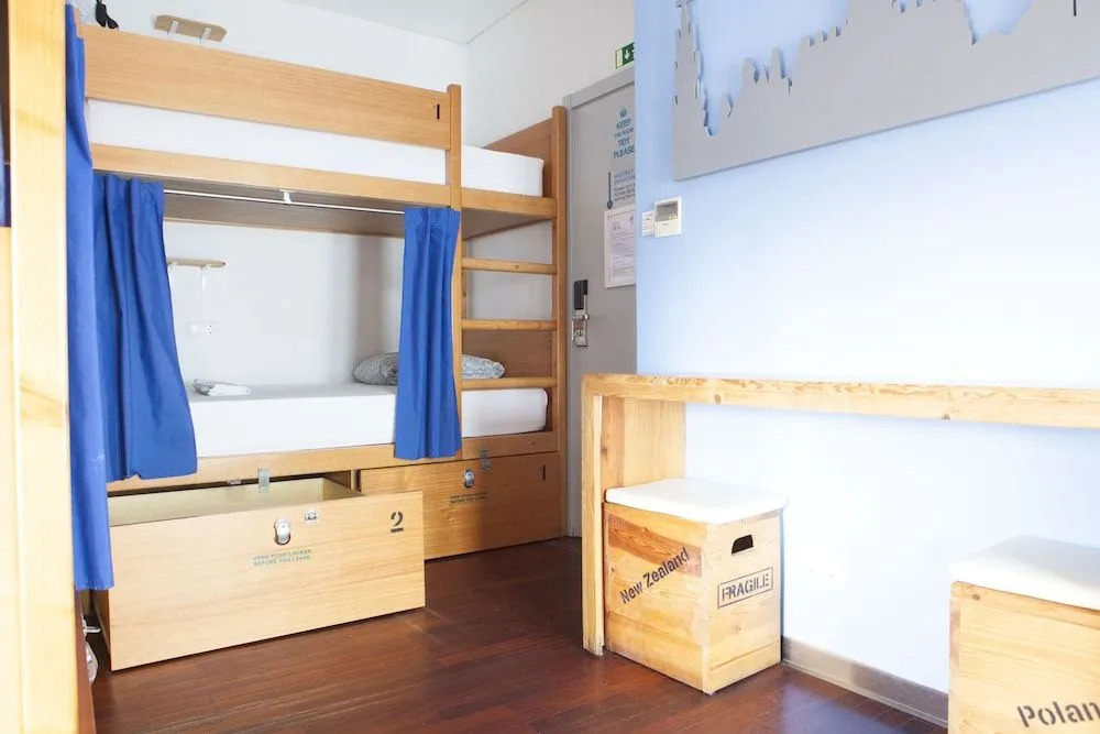 Yes! Porto Hostel