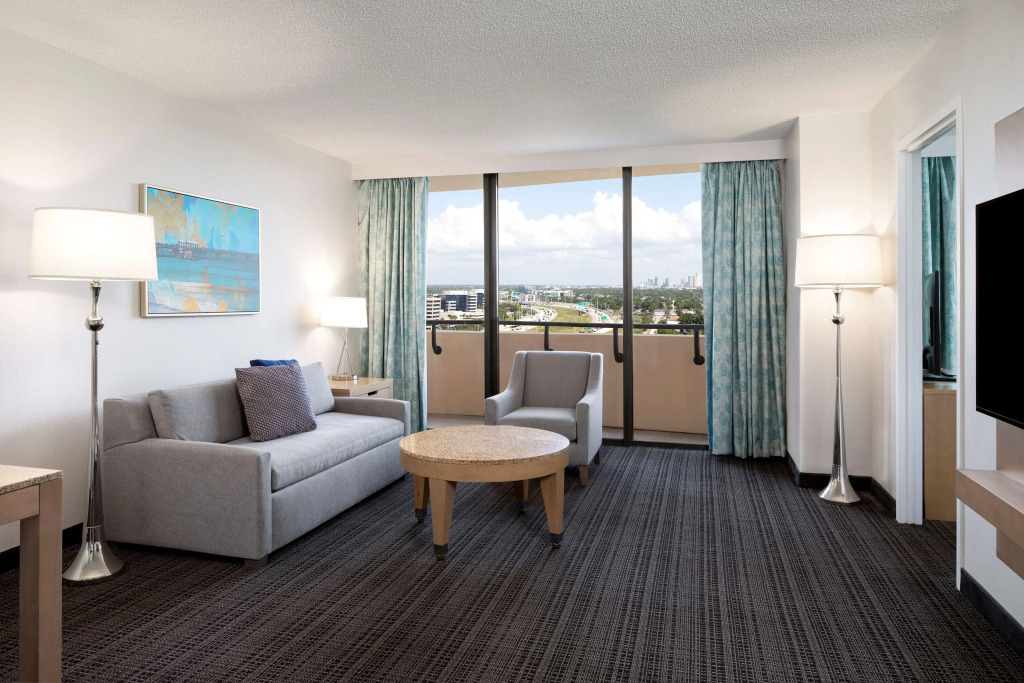 Embassy Suites by Hilton Tampa Airport Westshore
