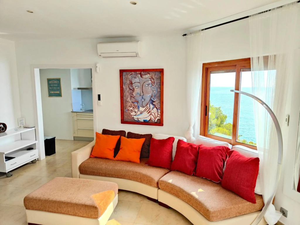 Sitges Balcony Pool & Seaside Apartment
