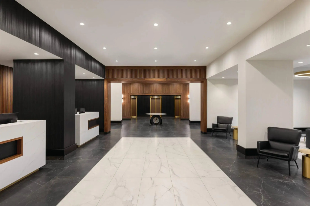 Radisson Blu Vancouver Airport Hotel & Marina