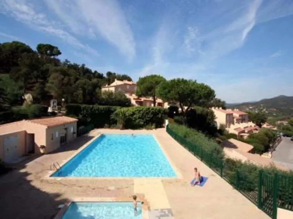 House With 2 Bedrooms in Sainte-maxime, With Wonderful Mountain View,