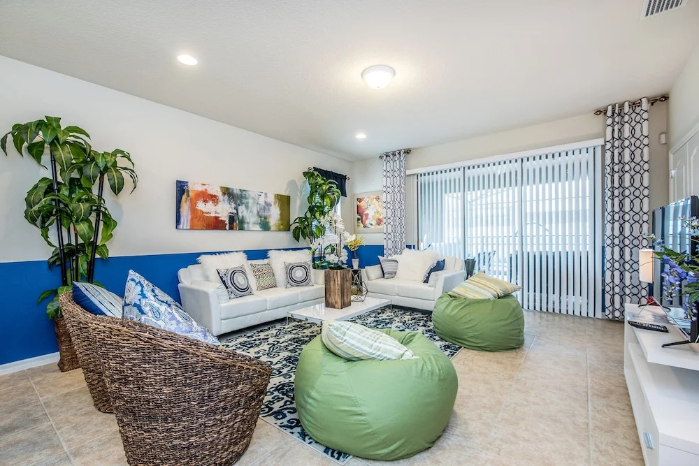 7 Bdrm5.5 Bathvillagame Roomspa