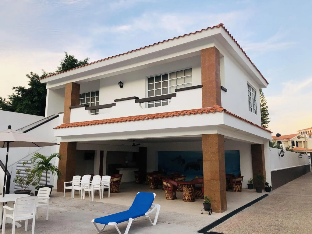 Mar Sol Bungalows & Hotel