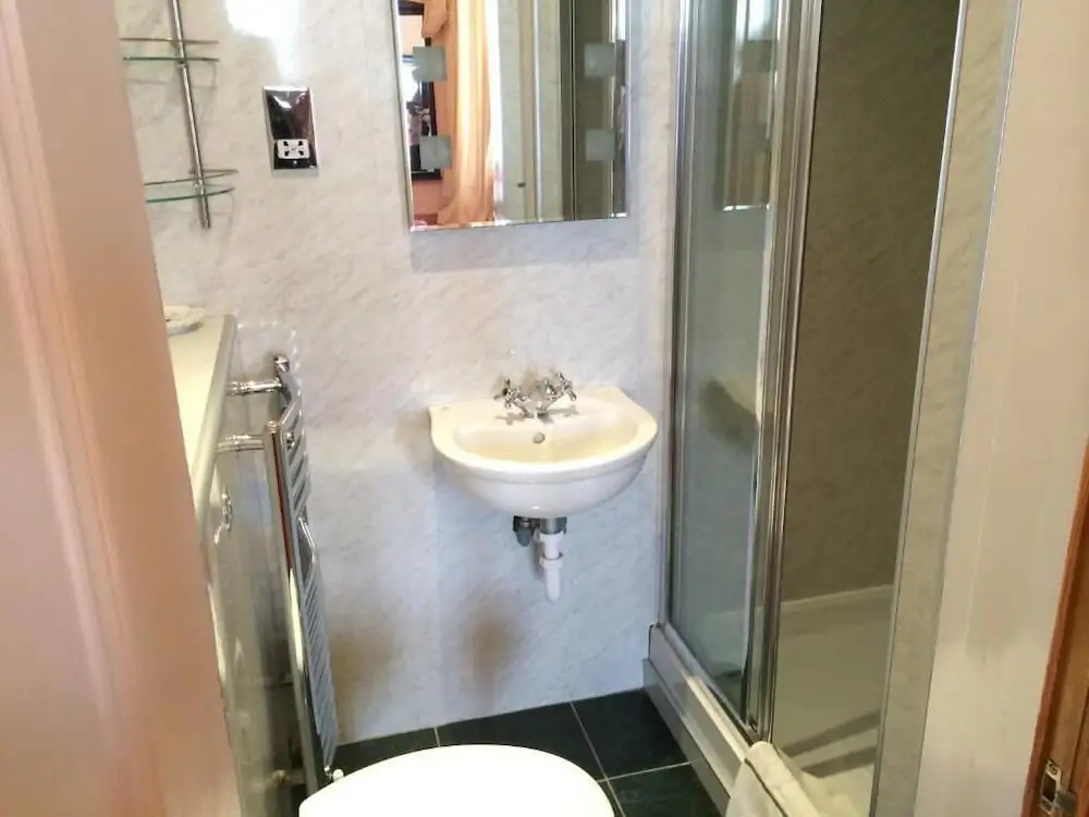 Bellevue Guest House