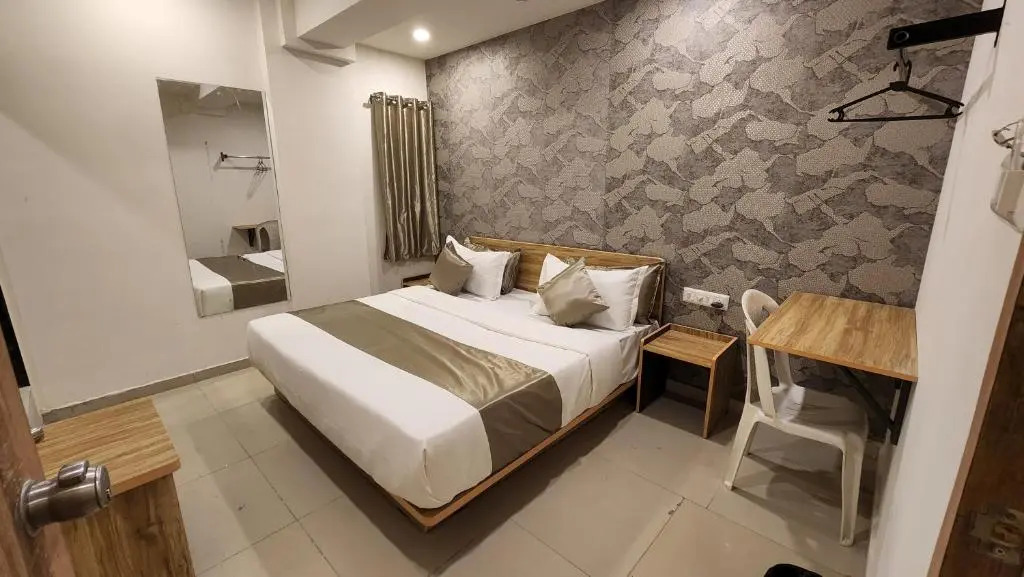 Hotel Nova Shine