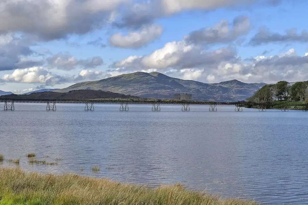 Log Cabin in Snowdonia Near Rhinog Mountains