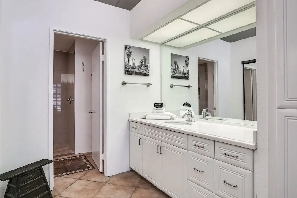 Sunny 2BR Palm Springs Condo by RedAwning