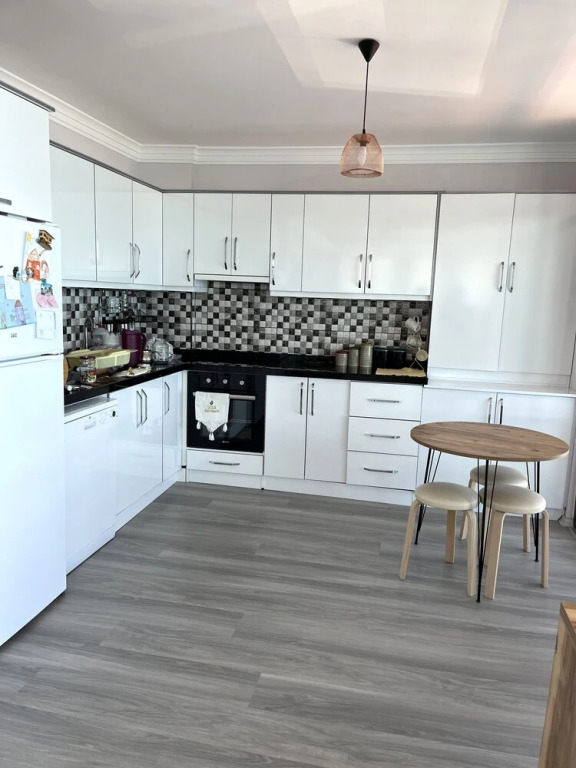 Tsira Suite