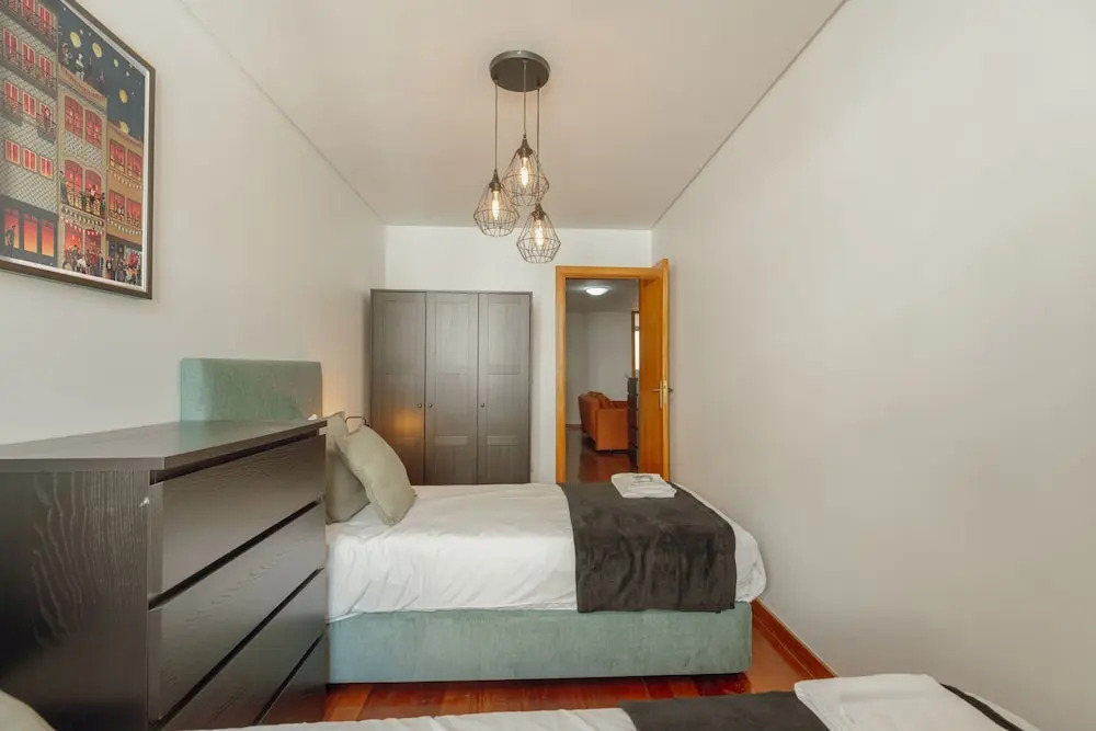 Modern Terrace 2BD Apartment by Vacationy