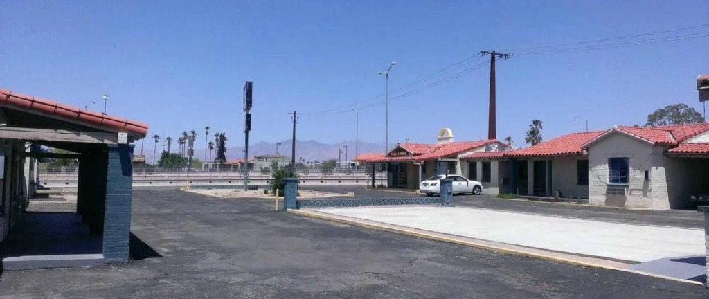 Economy Inn