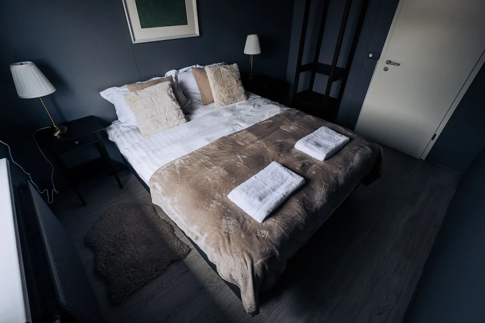 Golden Circle Luxury Cottages Lake View