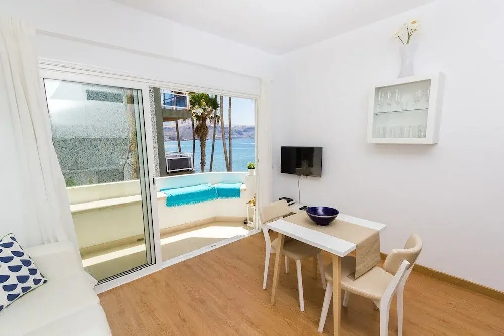 Apartment in Las Palmas de Gran Canarias, 102349