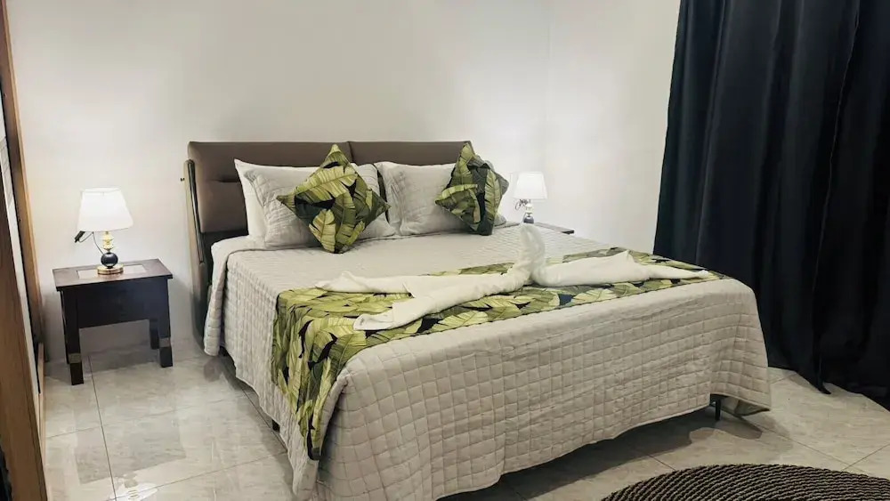Peaceful Nadi Base Retreat