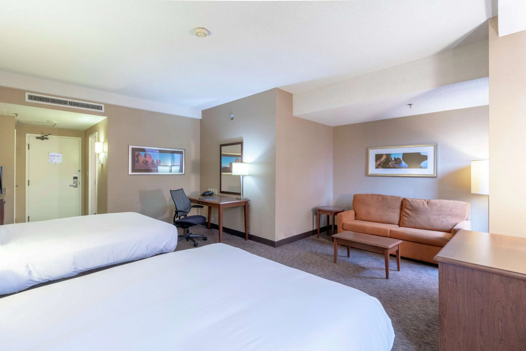 Saint John Harbourfront Hotel
