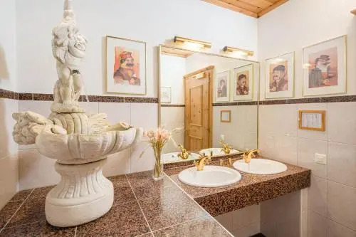 Boutique Hotel Engadinerhof - A Home for Generations