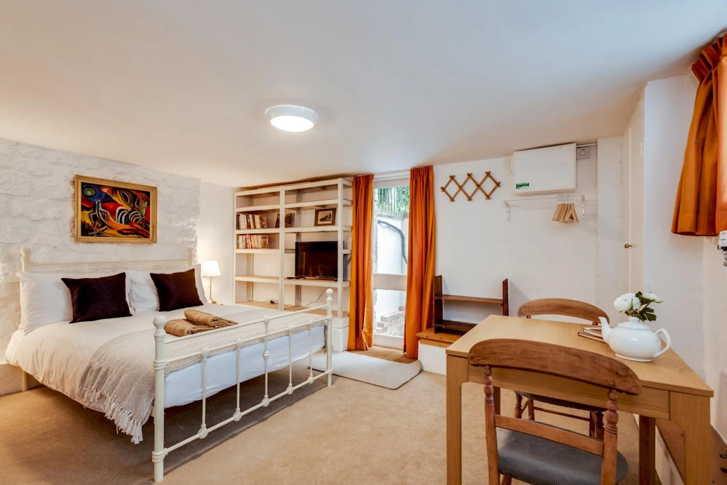 The Summertown Studio 1 Bedroom Kitchenette