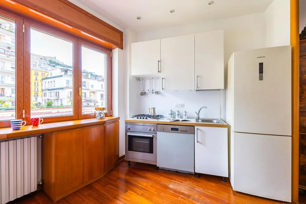 Colonna Classic Style Apartment by Wonderful Italy