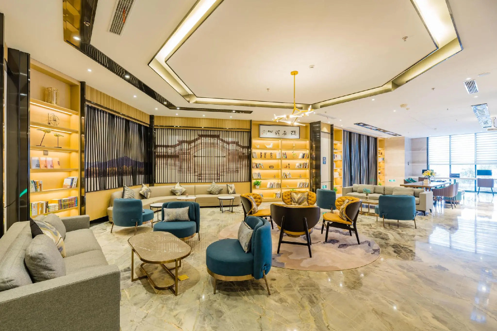 Atour Hotel Suzhou Wujiang Fenhu