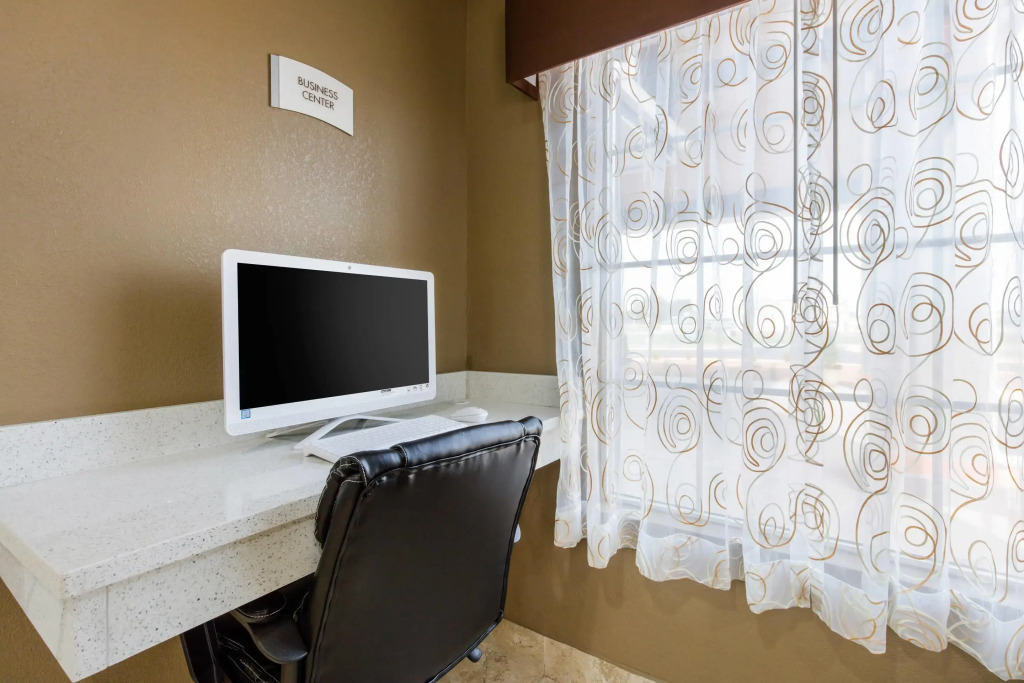 Quality Inn