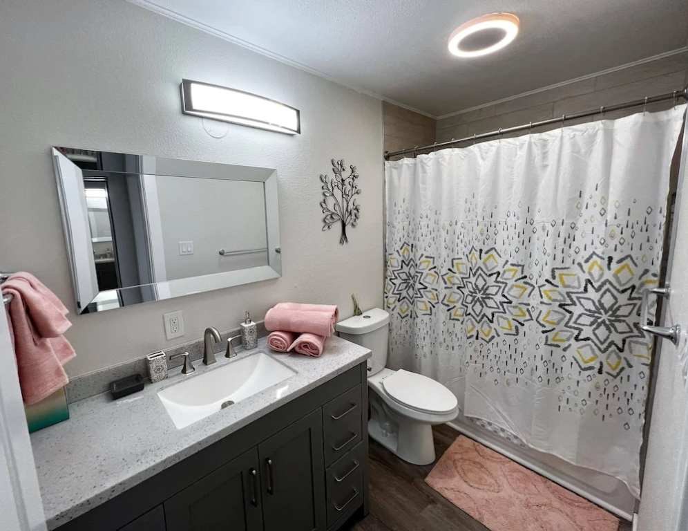Anchorage midtown apartment-Wyoming 2