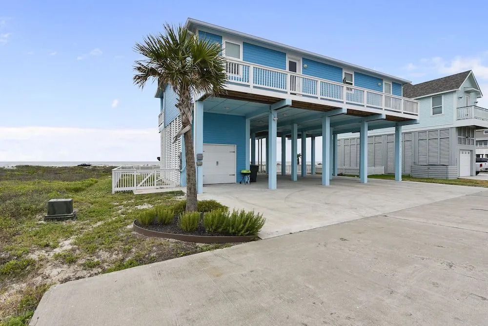 Honu Beachfront by Ryson Vacation Rentals
