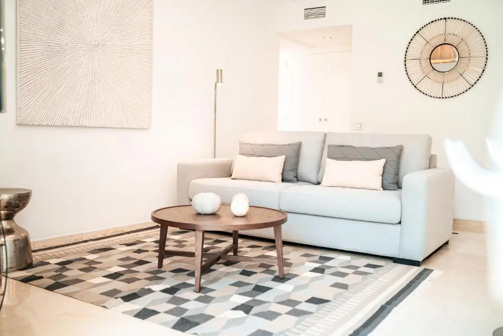 Polo Apartments 2A