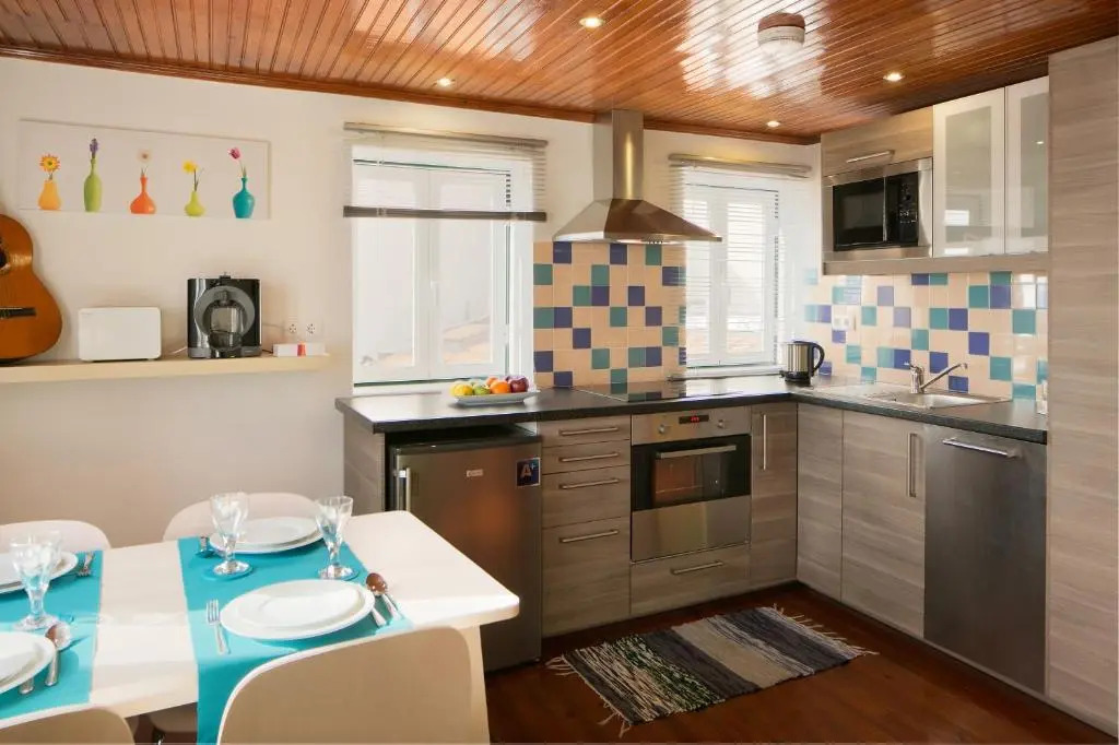 Bright Studio Apartment in Alfama, Lisbon, Historic Heart & Great Views - TTL99