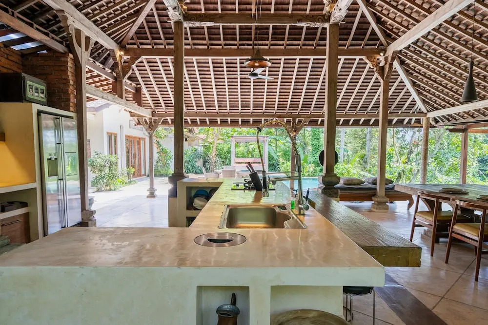 Aalaya Villa by Betterplace