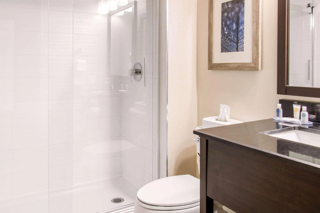 Comfort Inn Montreal Aeroport