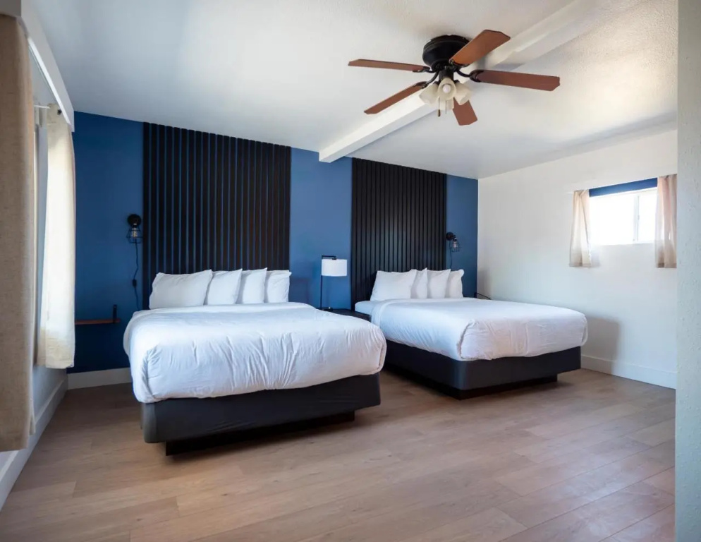 Balanced Rock Inn