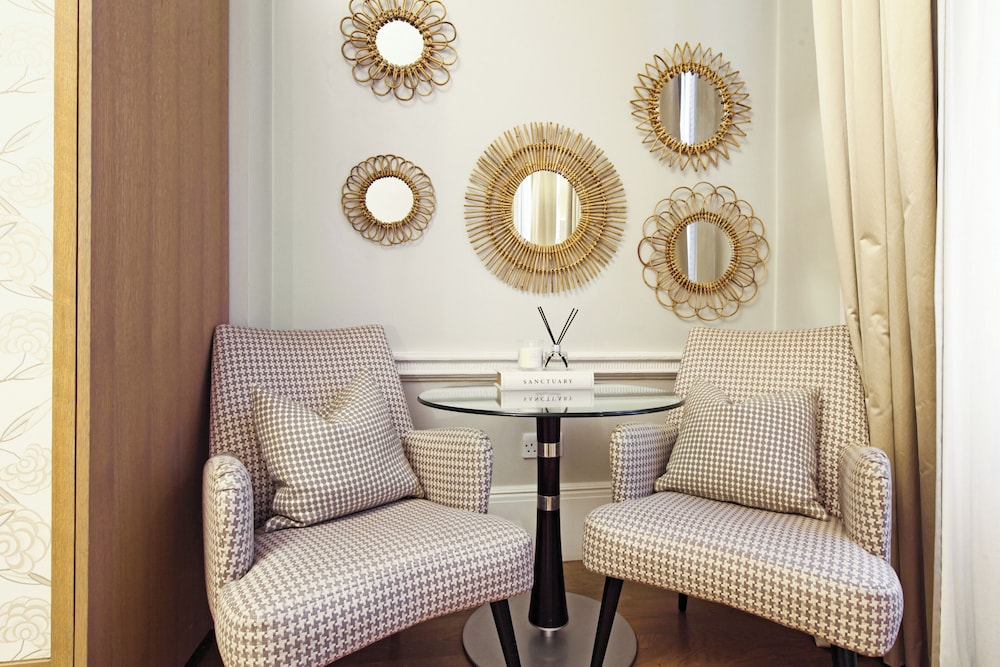 Hertford Flat 16