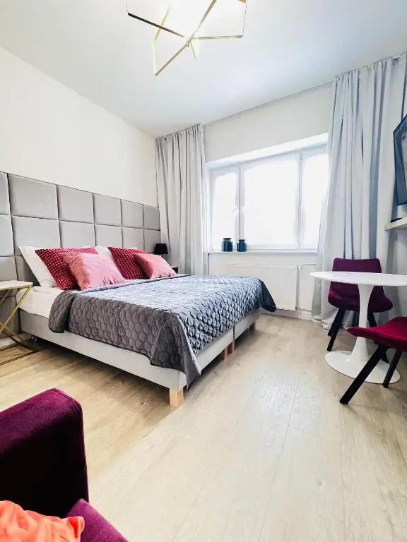 Pokoje i Apartamenty Willa Bielany