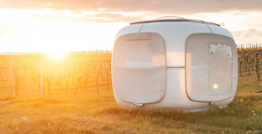 Romantik zwischen Weinreben - Cube