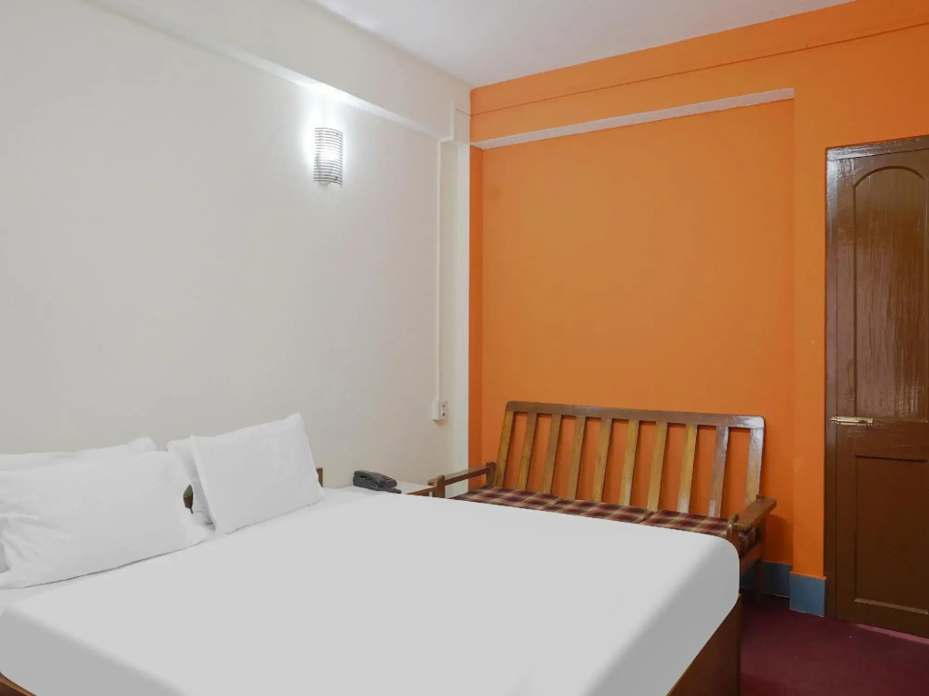 Capital O 87550 Hotel Ridgeway