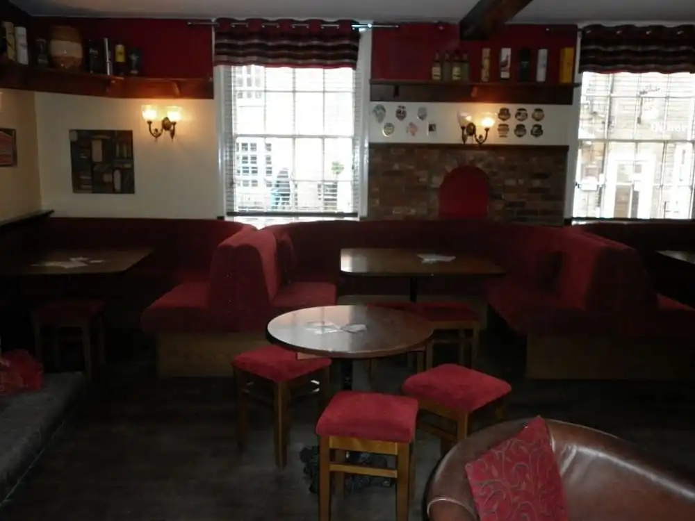 Dixie Arms