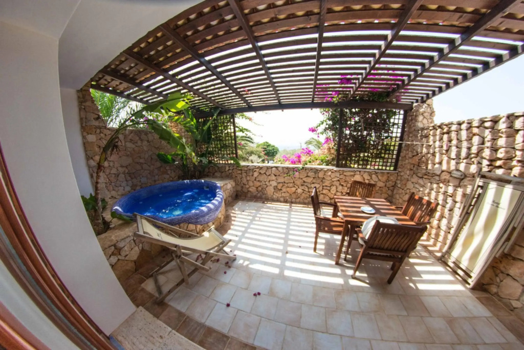 Cupola Bianca Resort